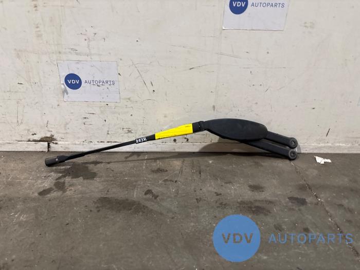 Scheibenwischerarm vorne Mercedes GLC-Klasse