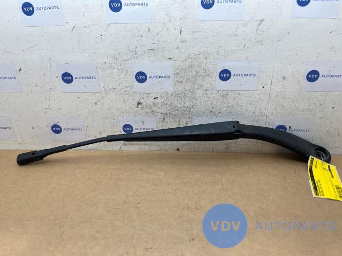 Scheibenwischerarm vorne Mercedes CLA