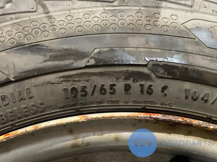 Reserverad Mercedes Vito