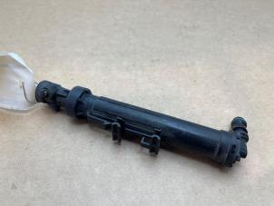 Gebruikte Koplamp Sproeier Mercedes B (W246) 1.6 B-160 BlueEFFICIENCY Turbo 16V Prijs € 24,20 Inclusief btw aangeboden door Autoparts Van De Velde