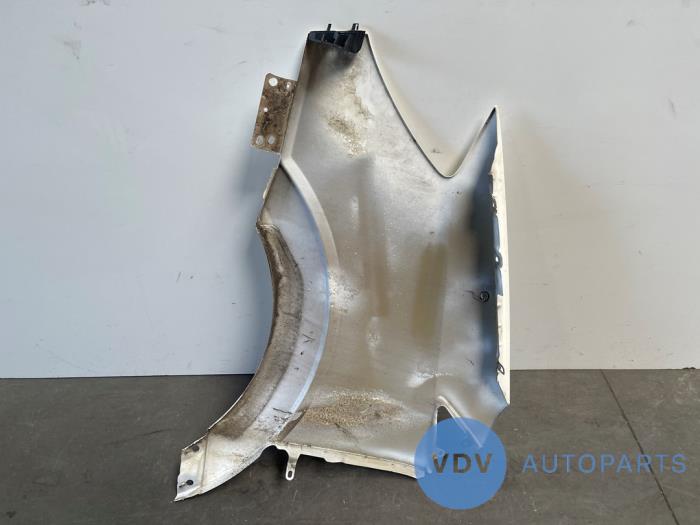 Scherm rechts-voor Mercedes Sprinter