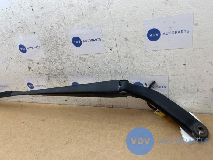 Scheibenwischerarm vorne Mercedes Sprinter