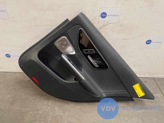 Rear door trim 4-door, right Mercedes C-Klasse Rear door trim 4-door, right Mercedes C-Klasse