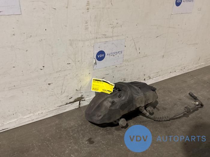 Etrier de frein (pince) avant gauche Mercedes C-Klasse