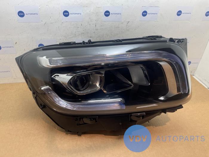 Reflektor prawy Mercedes GLB-Klasse