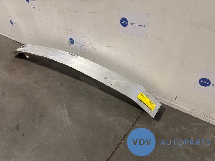 Chassisstreifen vorne Mercedes CLA