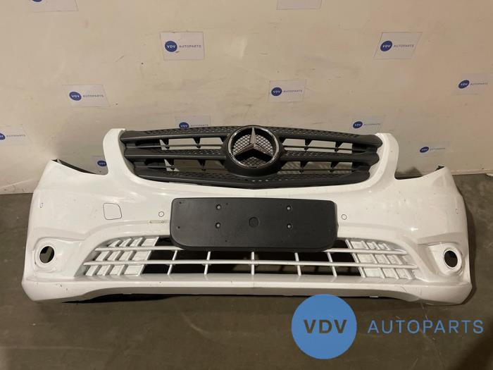 Pare-chocs avant Mercedes Vito