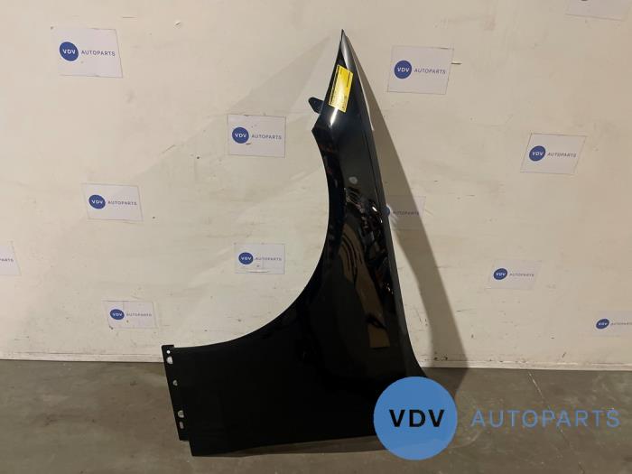 Front wing, left Mercedes C-Klasse