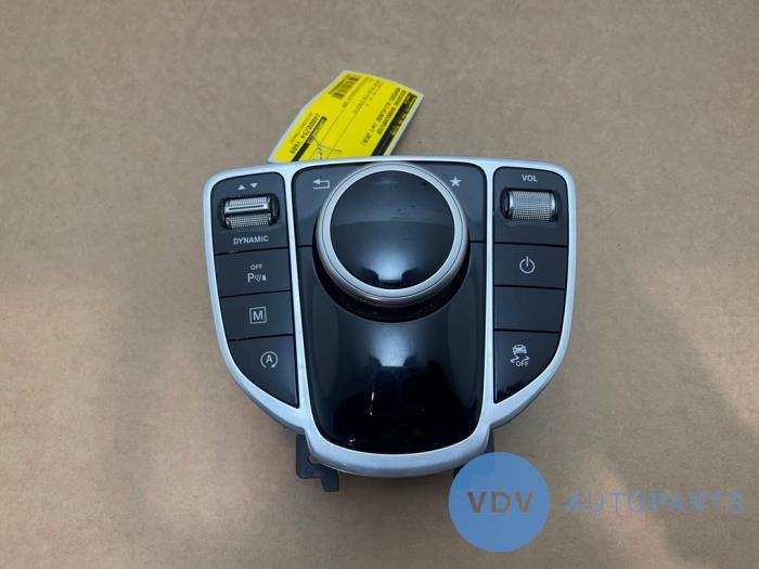 Commande ordinateur de bord Mercedes GLC-Klasse