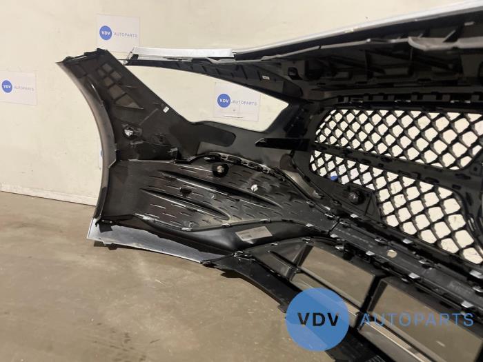 Zderzak przedni Mercedes CLA