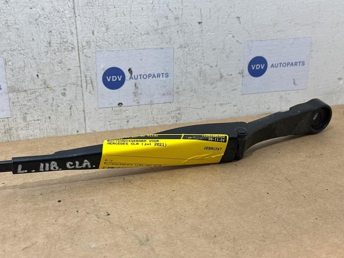 Front wiper arm Mercedes CLA