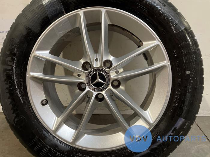 Velg + Band Mercedes CLA