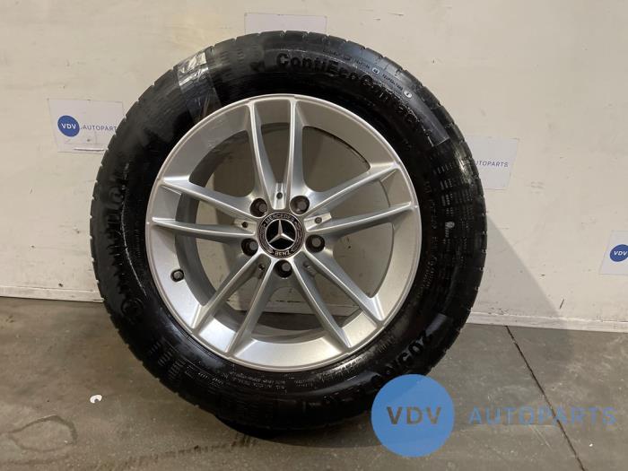Velg + Band Mercedes CLA