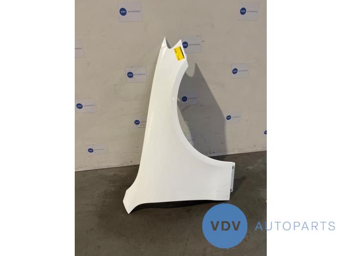 Front wing, right Mercedes E-Klasse