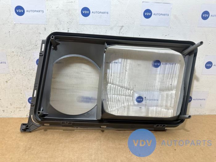 Klosz reflektora prawy Mercedes 200 - 500