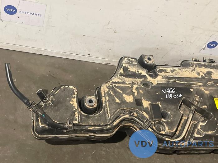 Adblue tank Mercedes CLA