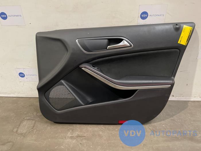 Front door trim 4-door, right Mercedes A-Klasse Front door trim 4-door, right Mercedes A-Klasse