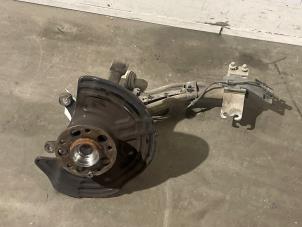 Gebruikte Asschenkel links-voor Mercedes A (W176) 2.2 A-200 CDI, A-200d 16V 4-Matic Prijs € 151,25 Inclusief btw aangeboden door Autoparts Van De Velde