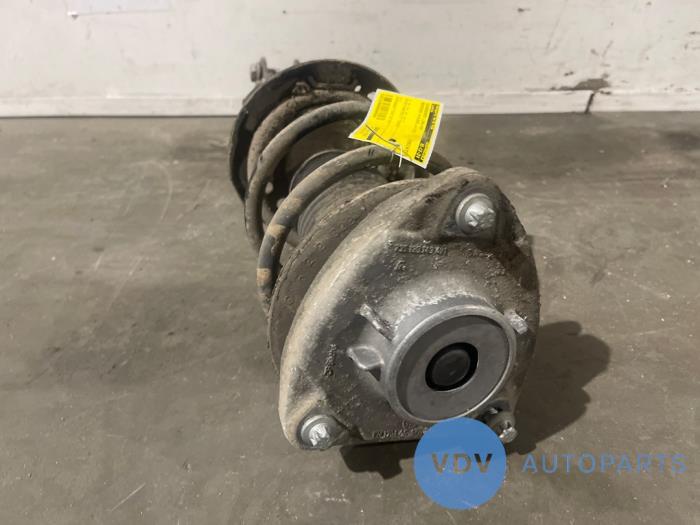 Stoßdämpfer links vorne Mercedes A-Klasse