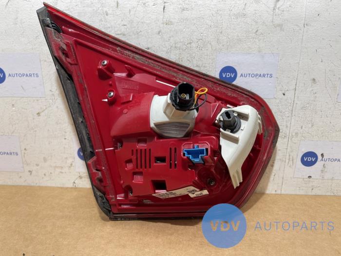 Luz trasera derecha Mercedes GLA