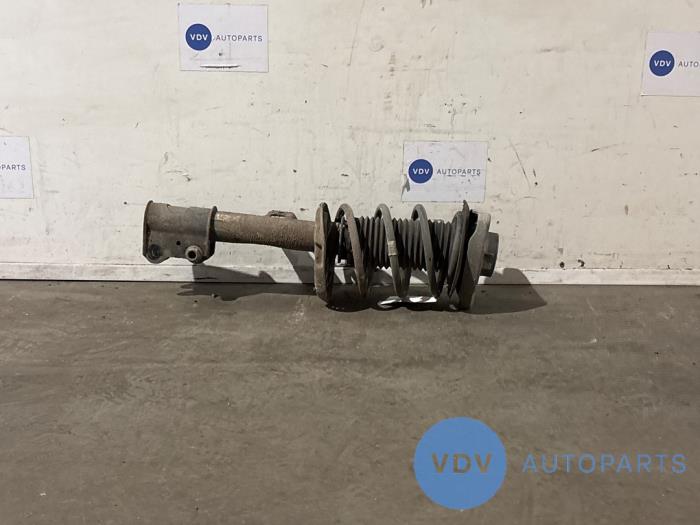 Amortisseur avant droit Mercedes B-Klasse