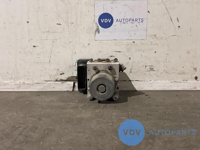 ABS pump Mercedes GLA