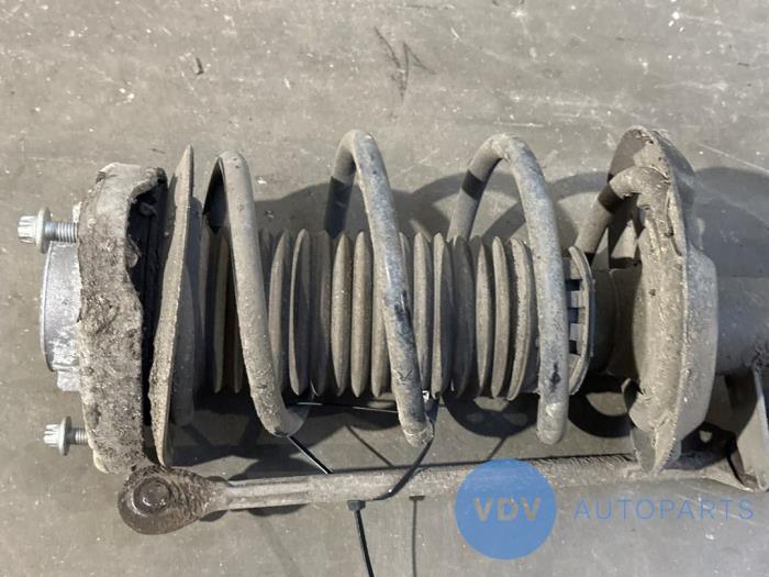 Stoßdämpfer links vorne Mercedes A-Klasse