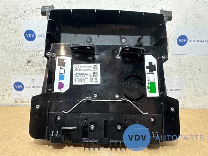 Oswietlenie wewnetrzne przód Mercedes A-Klasse