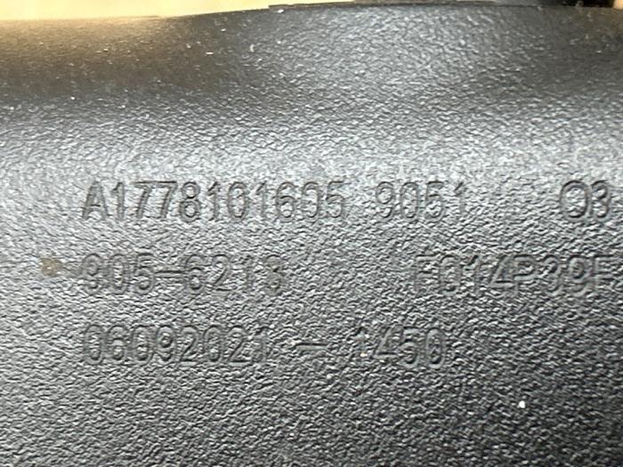 Lusterko wewnetrzne Mercedes CLA