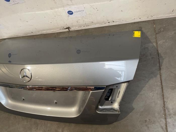 Tylna klapa Mercedes E-Klasse