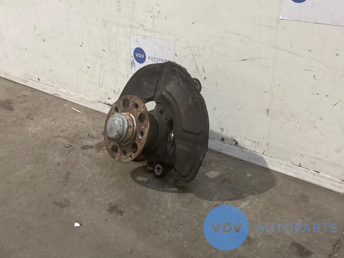 Knuckle, front right Mercedes E-Klasse