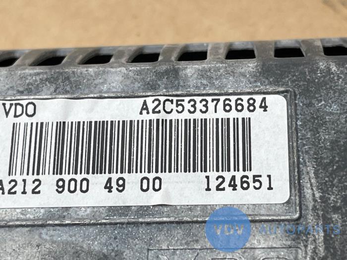 Affichage navigation Mercedes E-Klasse