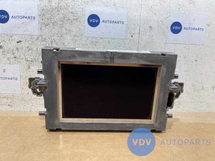 Navigation Display Mercedes E-Klasse