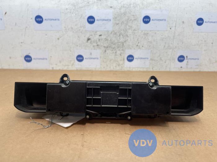 Przelacznik swiatel awaryjnych Mercedes Sprinter