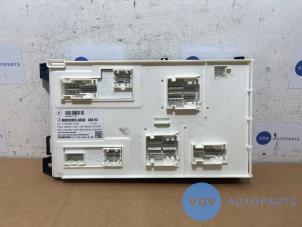 Gebruikte Comfort Module Mercedes GLA (156.9) 1.6 180 16V Prijs € 60,50 Inclusief btw aangeboden door Autoparts Van De Velde