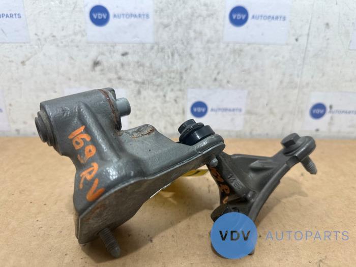 Scharnier deur rechts-voor Mercedes A-Klasse