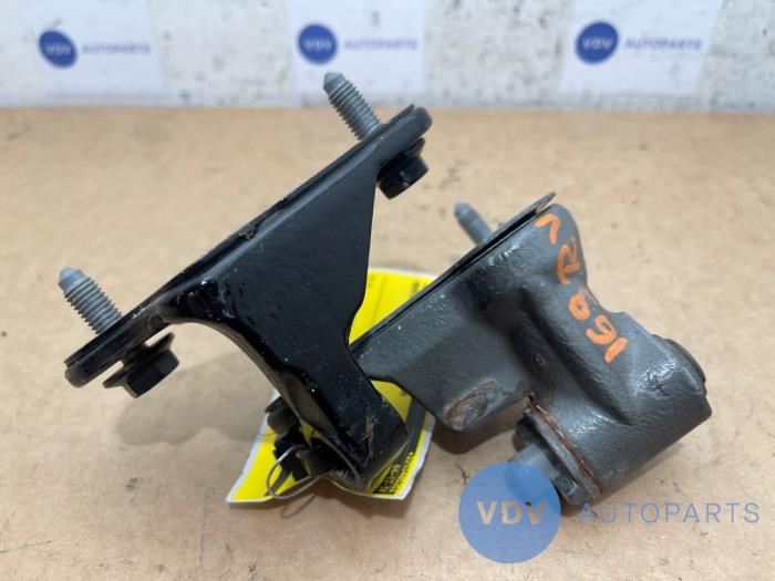 Scharnier deur rechts-voor Mercedes A-Klasse