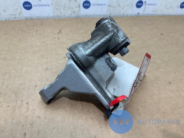 Scharnier deur rechts-voor Mercedes A-Klasse