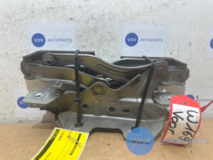 Bonnet Hinge Mercedes A-Klasse