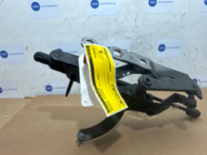 Bonnet Hinge Mercedes S-Klasse