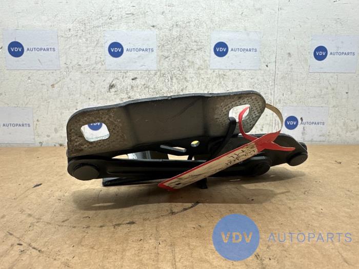 Bonnet Hinge Mercedes ML-Klasse