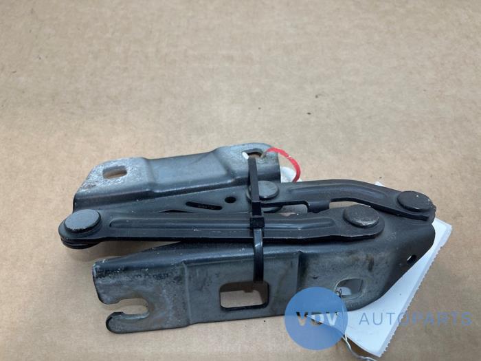 Bonnet Hinge Mercedes ML-Klasse