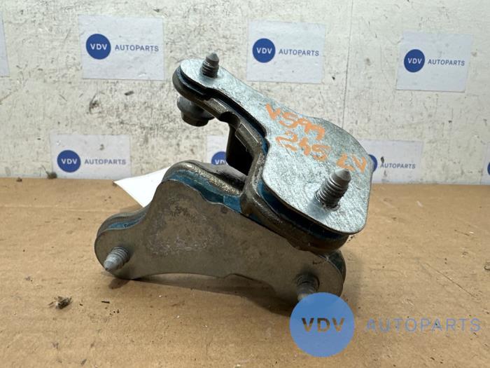 Scharnier Tür links vorne Mercedes B-Klasse