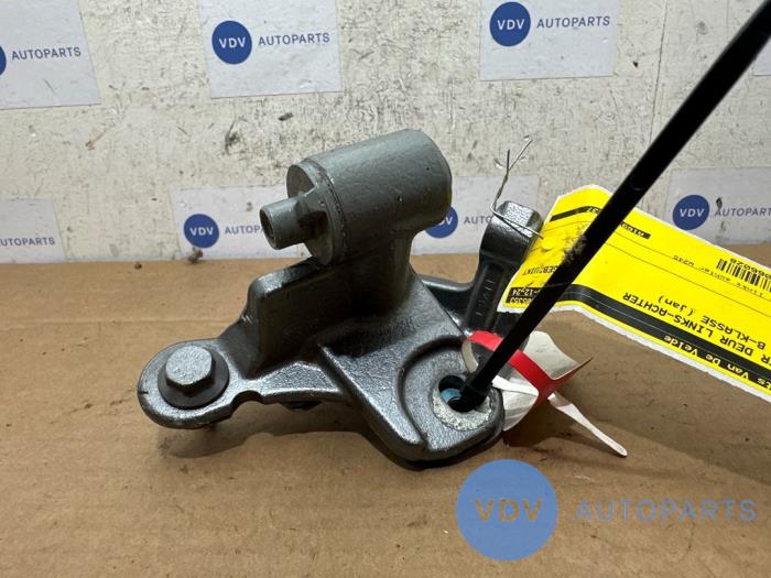 Zawias drzwi lewych tylnych Mercedes B-Klasse