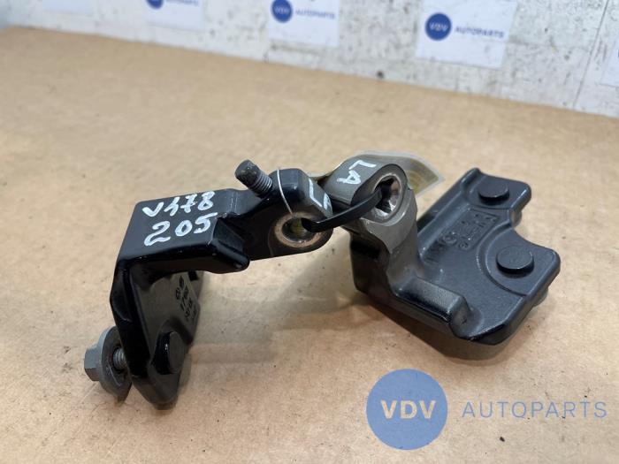 Scharnier Tür links hinten Mercedes C-Klasse