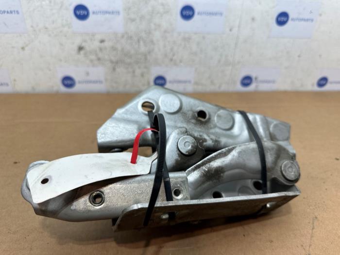 Bonnet Hinge Mercedes B-Klasse