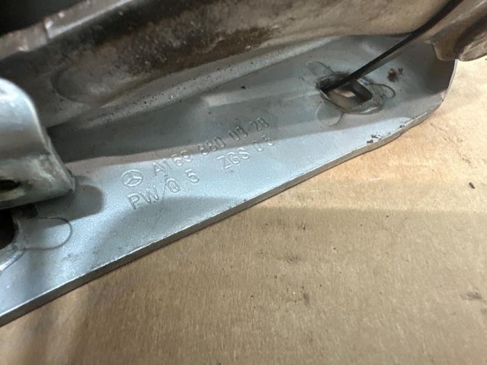 Bonnet Hinge Mercedes B-Klasse