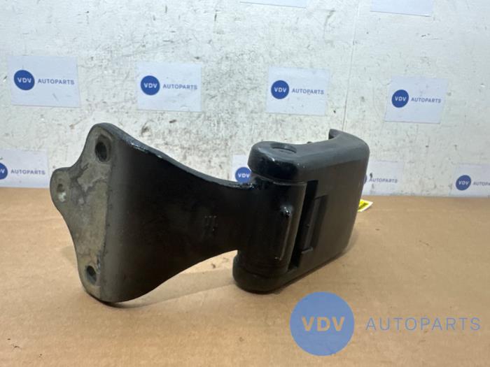 Tailgate hinge Mercedes Vito
