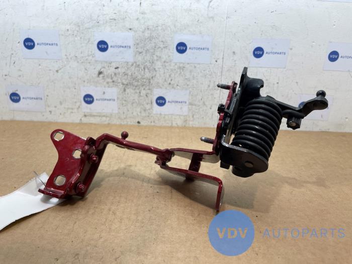 Zawias pokrywy bagaznika Mercedes C-Klasse