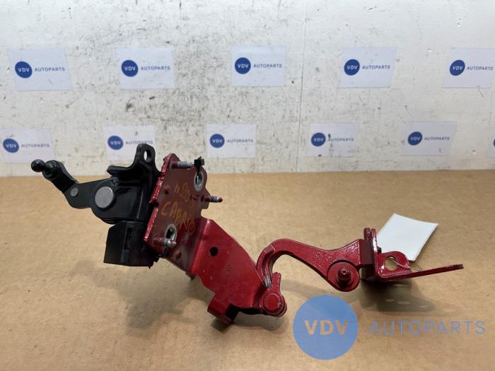 Zawias pokrywy bagaznika Mercedes C-Klasse